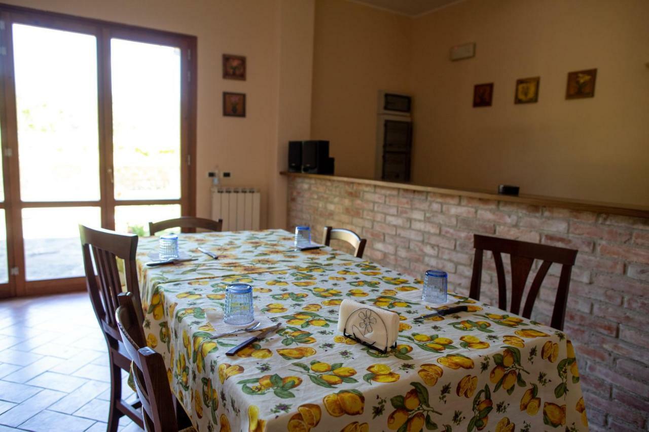 Borgo Nuovo San Martino Guest House Ambra Exterior photo
